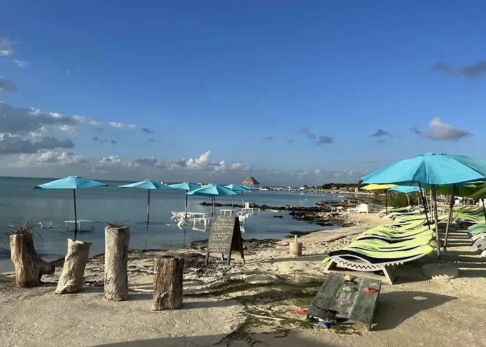 Holiday home Residences At Barrier Reef 10-1b Oceanfront 2 Bedroom By Floreo *