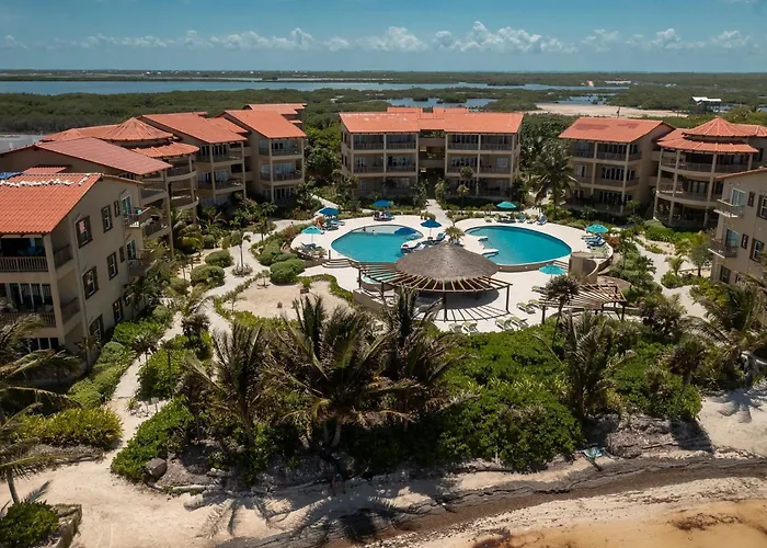Residences At Barrier Reef 10-1b Oceanfront 2 Bedroom By Floreo Holiday home San Pedro (Ambergris Caye)